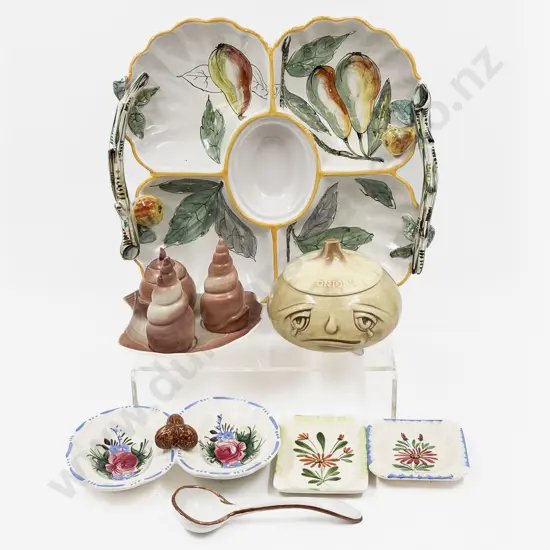 Italian Glazed Pottery Serving Dish with Novelty Onion Pot & Shell Condiment Set