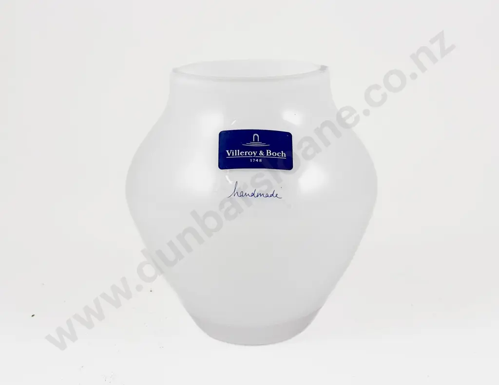 Handmade Villeroy & Boch White Encased Glass Flower Vase 13.5cm H Image 1++