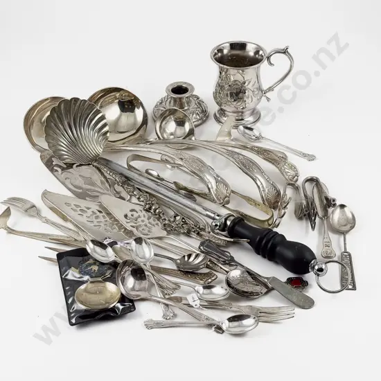 Assorted Kings Pattern Serving Cutlery & Various