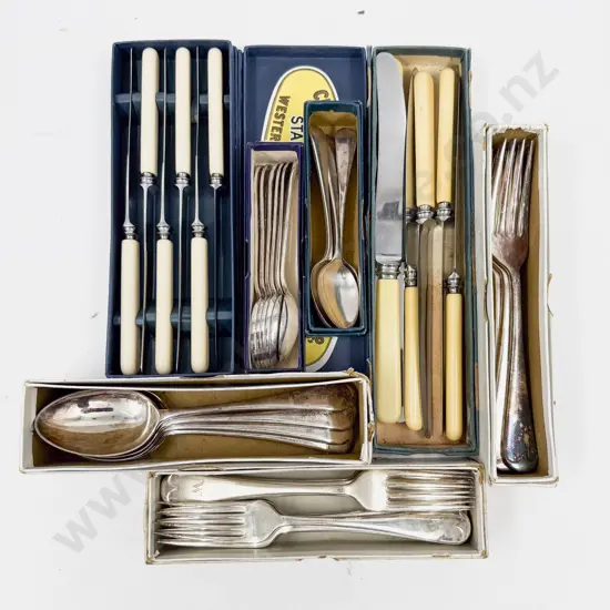 Original Boxed Vintage Old English Pattern S/Plate Cutlery