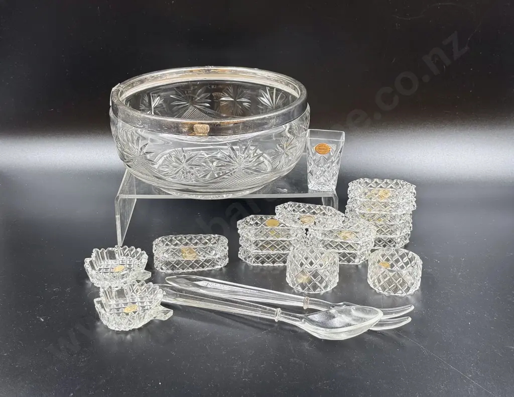 Crystal S/Plate Rimmed Fruit Bowl with Napkin Rings Salad Servers etc Image 1++
