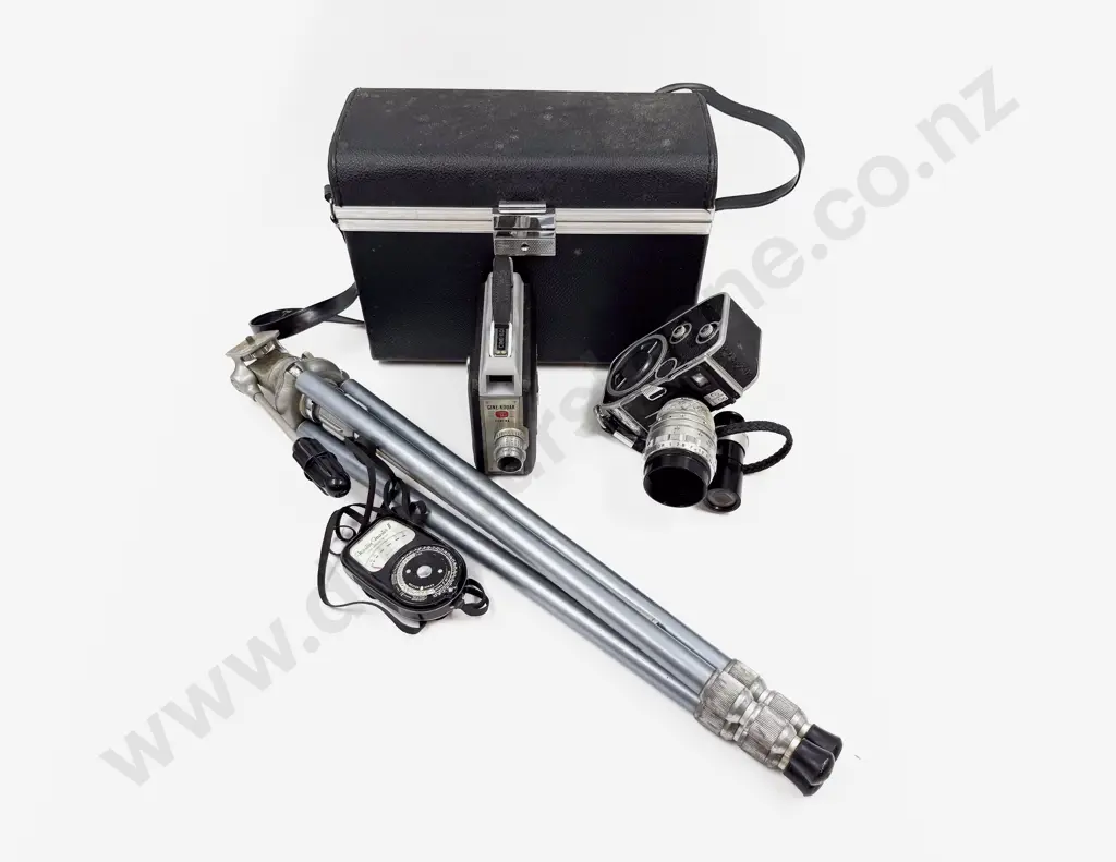 Paillard Bolex Movie Camera Cine Kodak Movie Camera in Cases Other Case & Tripod Image 1++