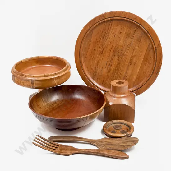 Qty of Assorted Woodware