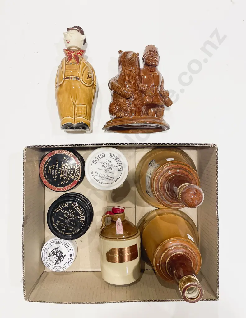 Qty of Assorted Novelty Whisky Decanters etc Image 1++
