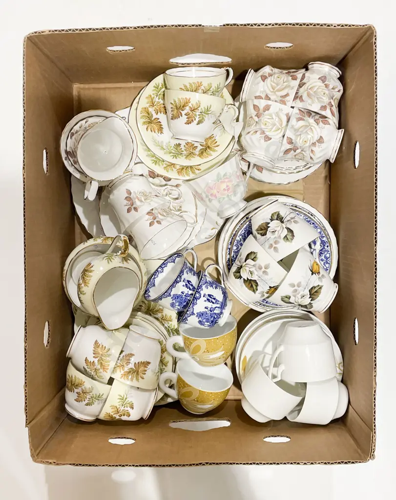 Box Qty of Assorted Fancy Tea China Image 1++