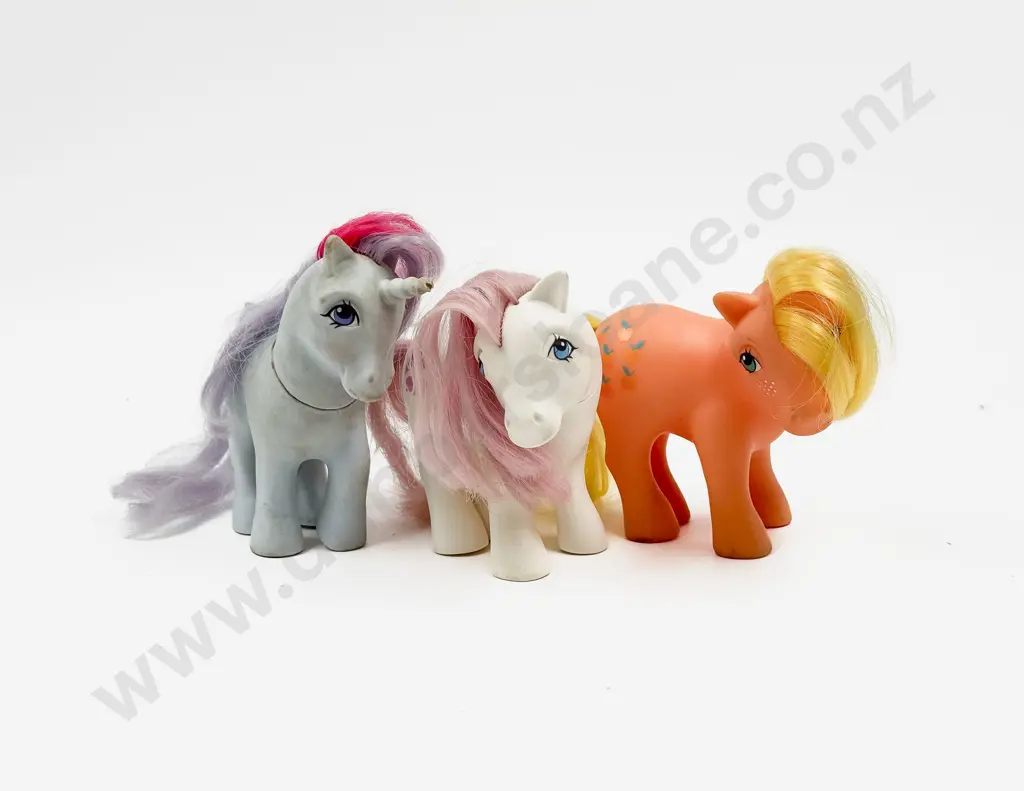 Three Vintage My Little Pony Toys Image 1++