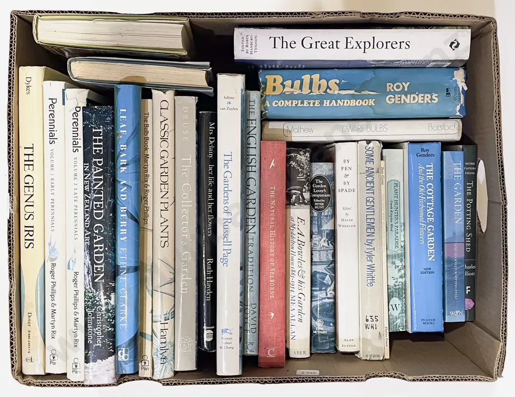 Box Qty of Assorted Gardening Reference etc Image 1++