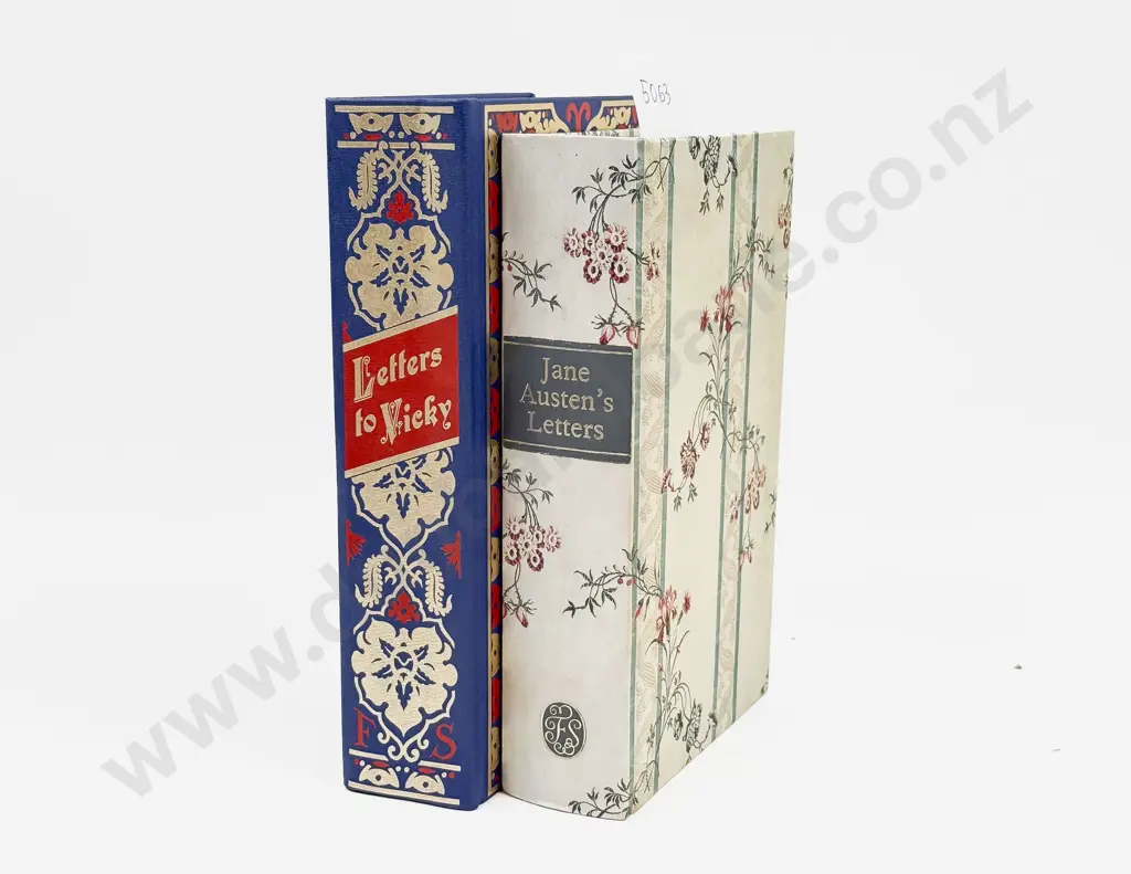 Two Folio Society Volumes Image 1++