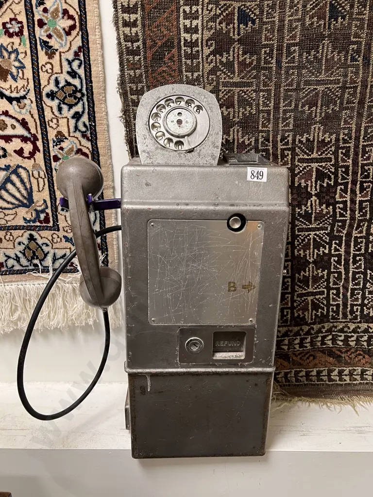 Vintage Dial Pay Phone Image 1++