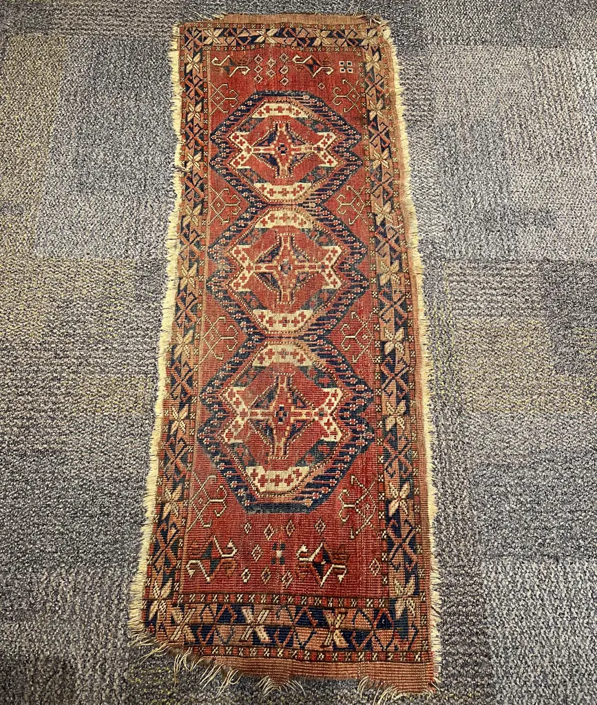 Small Persian Runner Image 1++