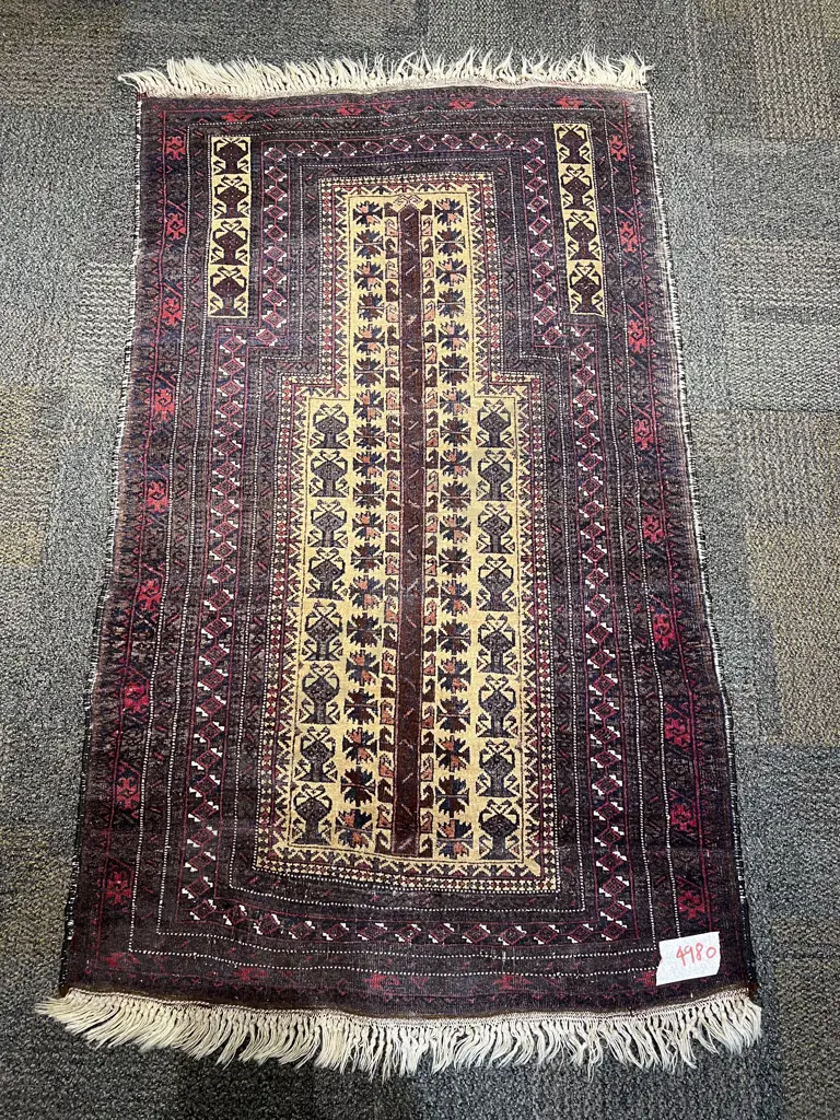 Persian Prayer Rug Image 1++