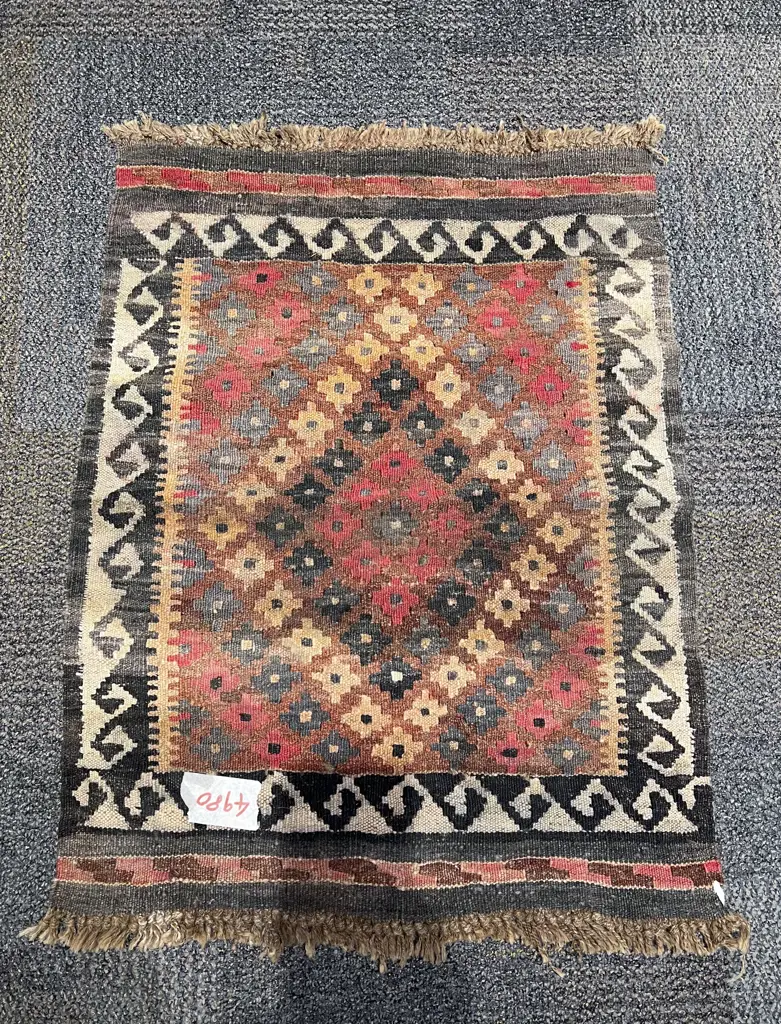 Kelim Floor Mat Image 1++