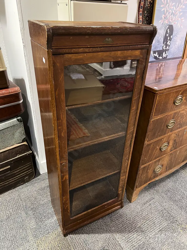 Canadian Made Oak Display Cabinet Image 1++