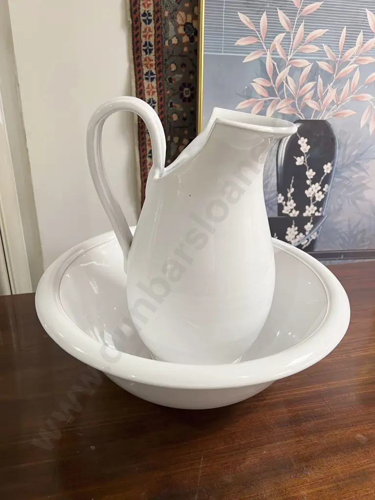Glazed Wash Jug & Basin Image 1++