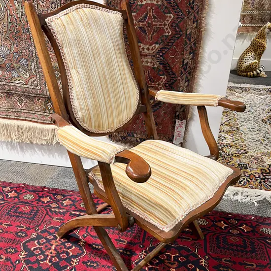 Victorian Folding Picnic Chair