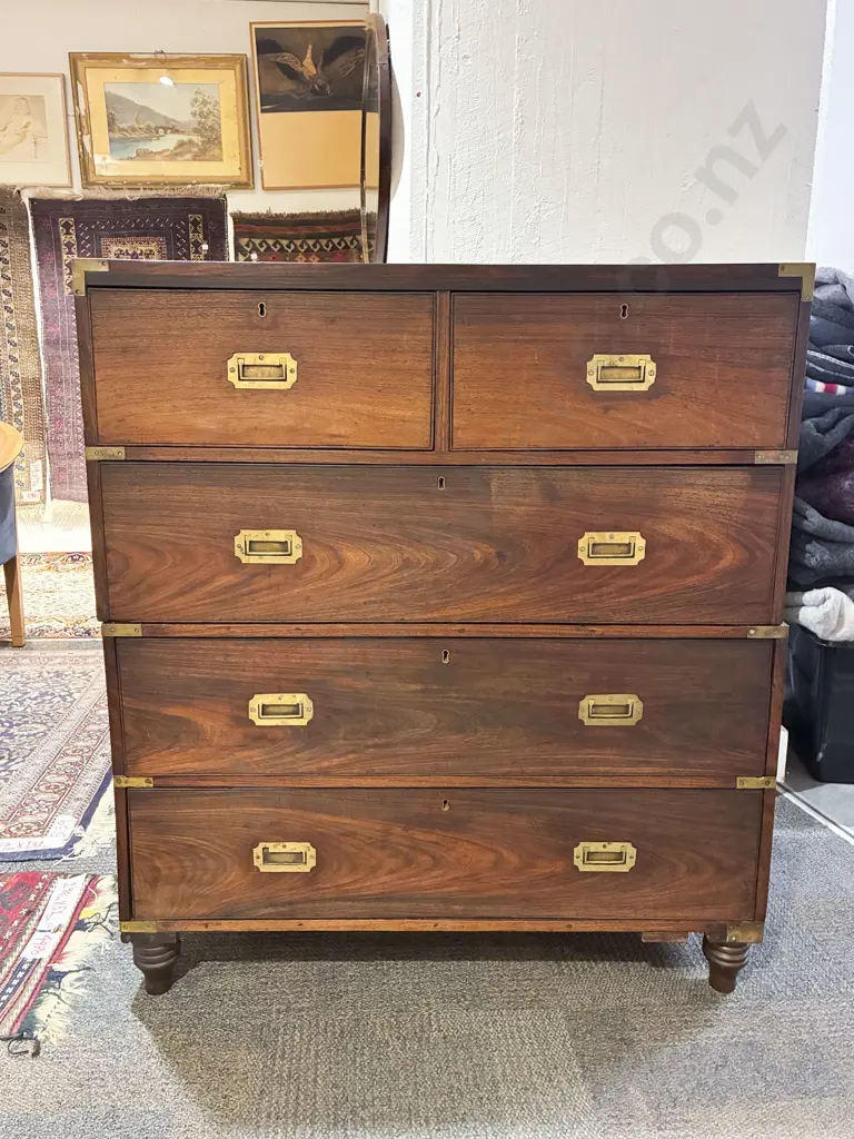 Mahogany Stage Campaign Chest Image 1++
