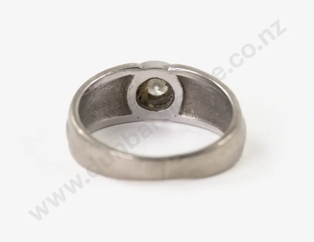 18ct White Gold Single Stone Diamond Band Ring Image 1++