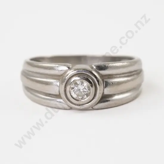 18ct White Gold Single Stone Diamond Band Ring