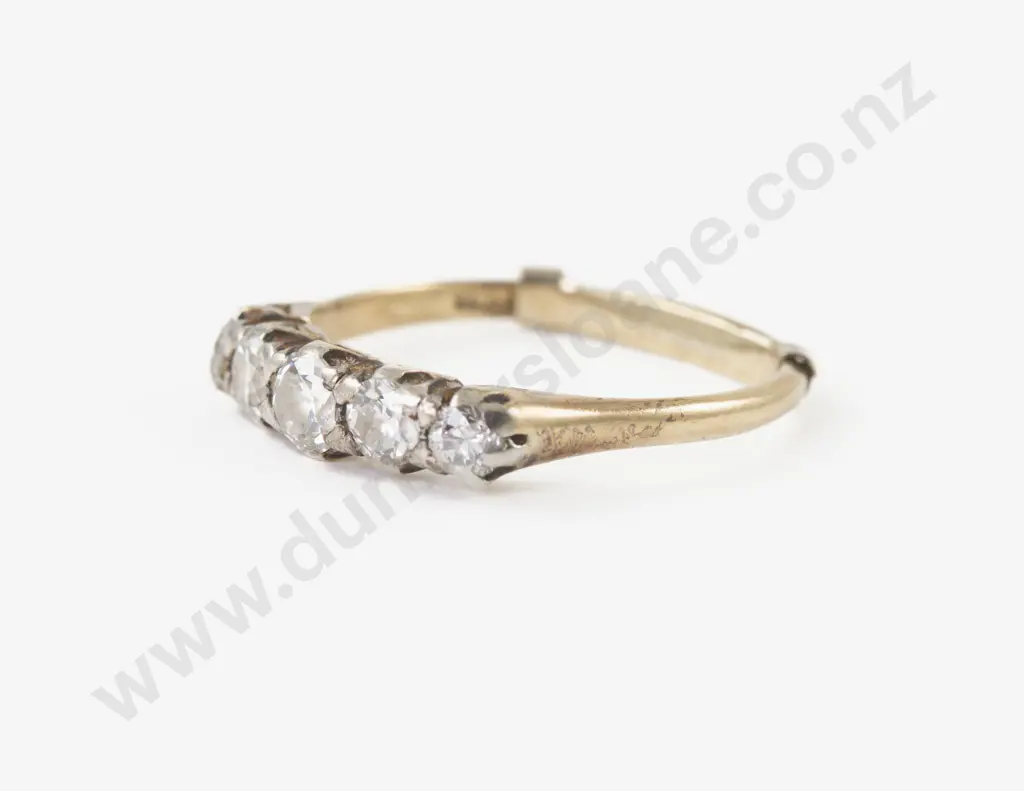 18ct Five Stone Diamond Ring Image 1++