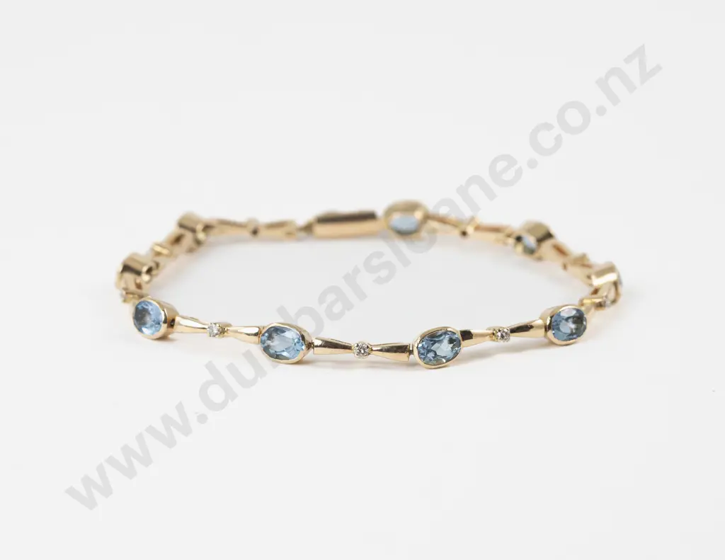 18ct 18Stone Aquamarine and Diamond Bracelet Image 1++