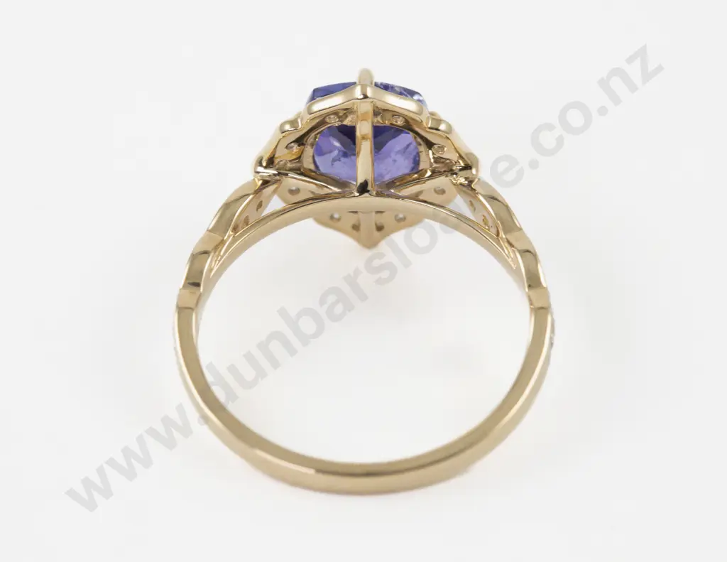 14ct 35Stone Tanzanite and Diamond Cluster Ring Image 1++