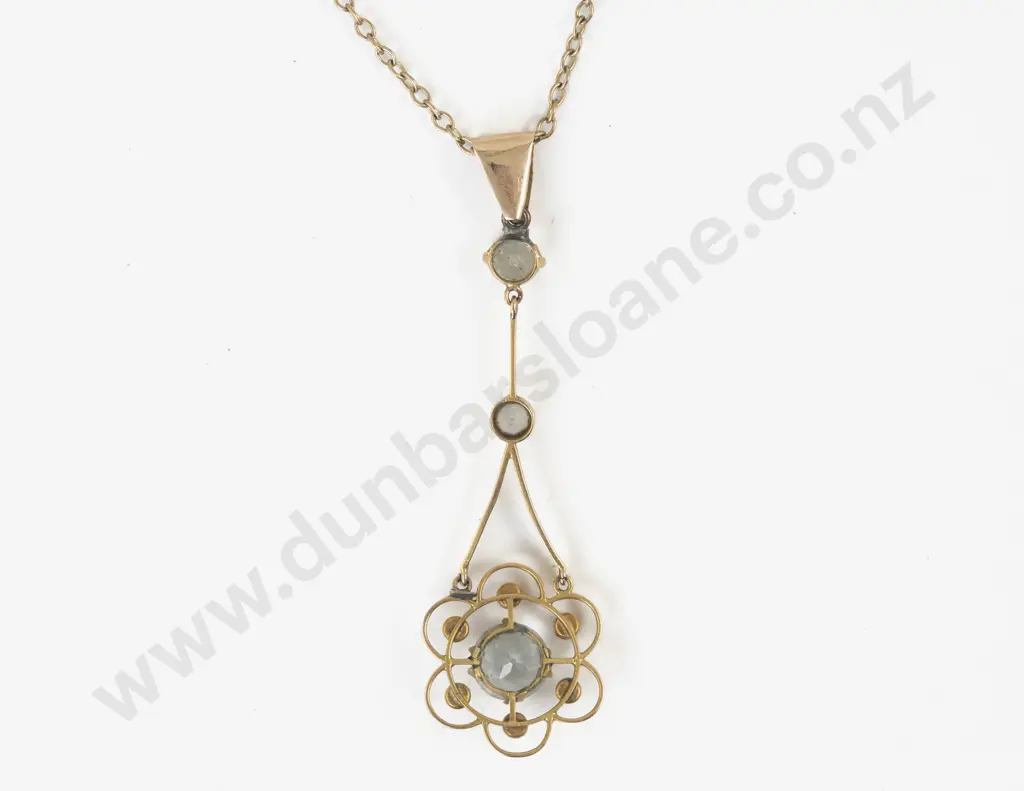 Victorian 9ct Nine Stone Seed Pearl and Diamond Paste Pendant Image 1++