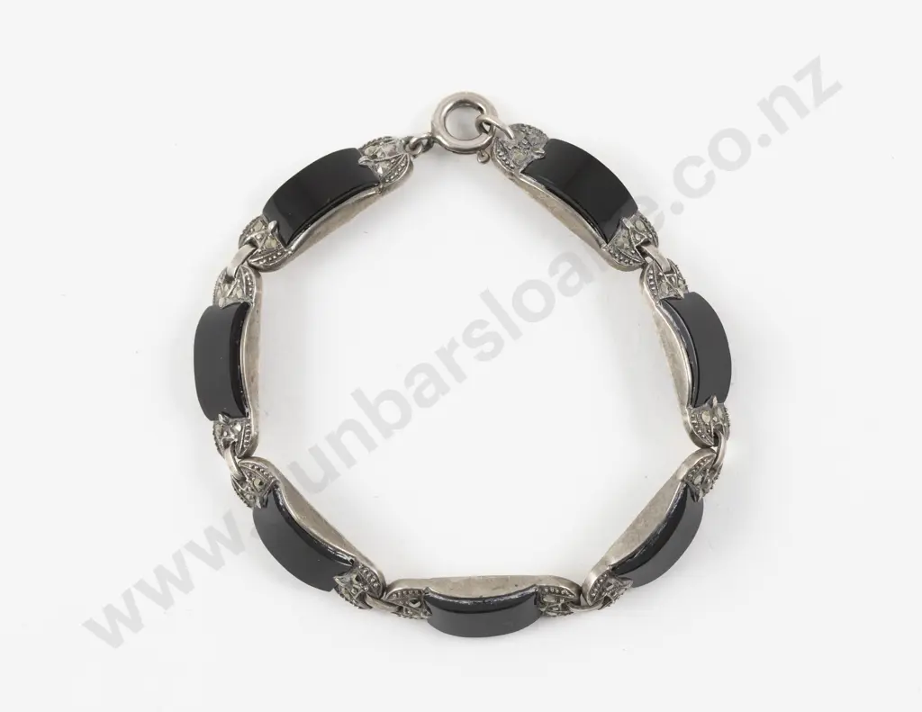 Vintage .935 Silver and Marcasite Seven Panel Onyx Bracelet Image 1++
