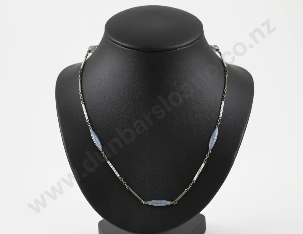 Vintage Single Strand Blue and White Enamel Link Necklace Image 1++