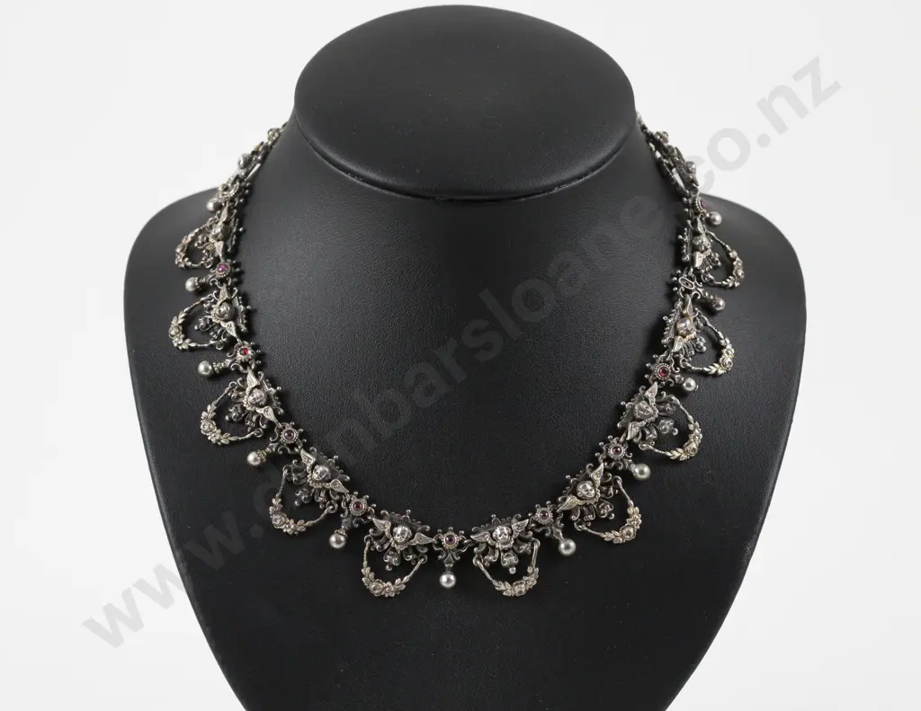 Antique Silver Cherub Fancy Necklace Image 1++