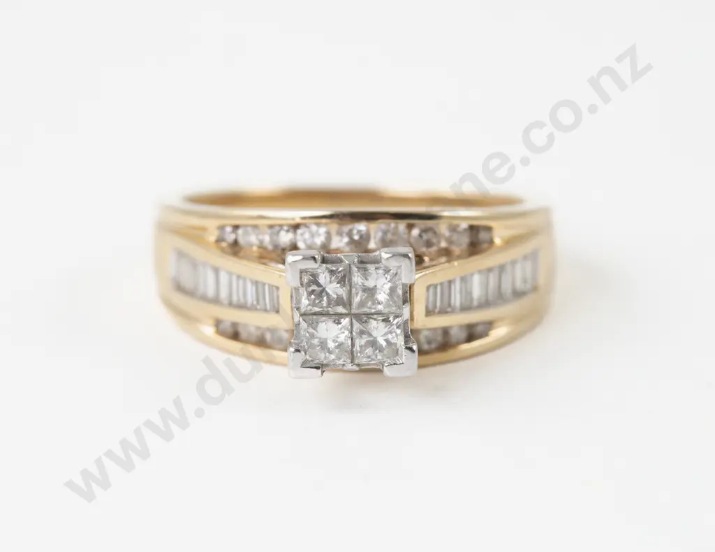 14ct 40Stone Diamond Ring Image 1++