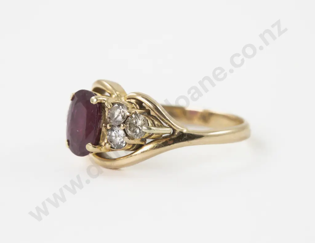 18ct Seven Stone Ruby and Diamond Ring Image 1++