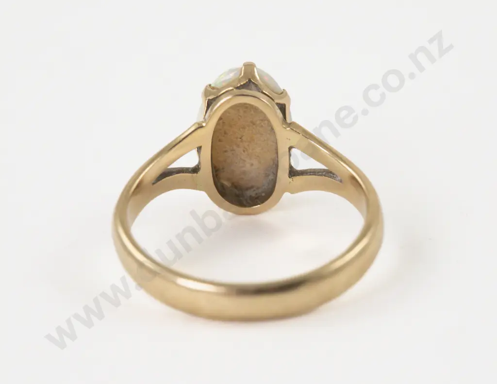 18ct Single Stone Opal Ring Image 1++