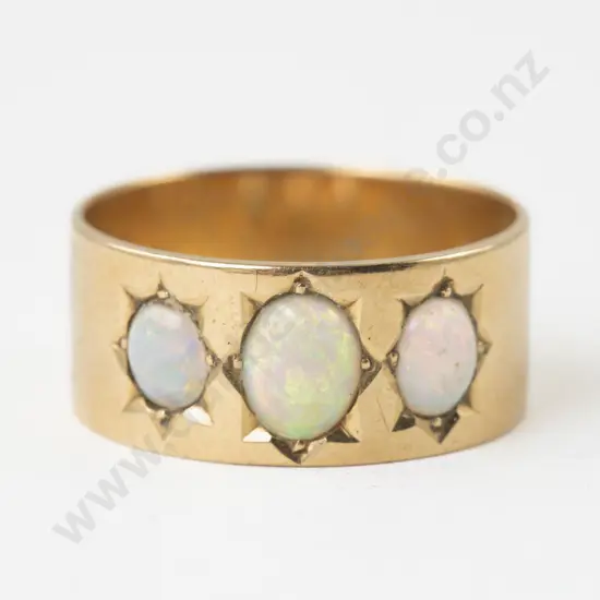 18ct Three Stone Opal Band Ring