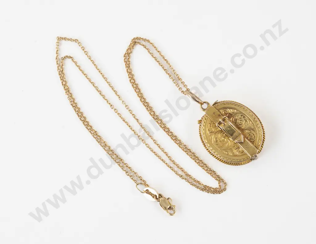 Victorian 15ct Photo Locket Pendant Image 1++