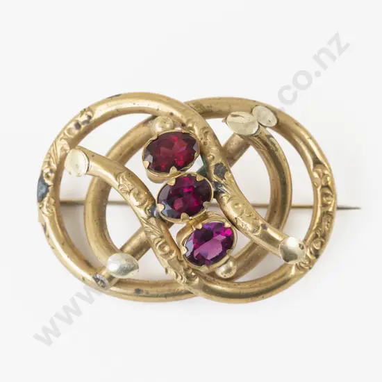 Victorian Gold Plated Three Stone Garnet Brooch