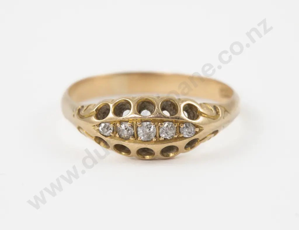 Edwardian 15ct Five Stone Diamond Ring Image 1++