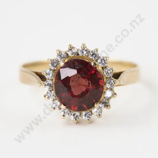 18ct 19Stone Garnet and Cubic Zirconia Cluster Ring
