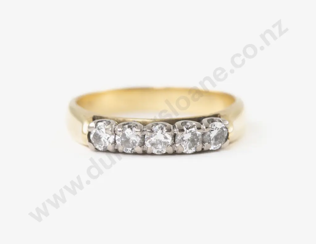 18ct Five Stone Diamond Band Ring Image 1++