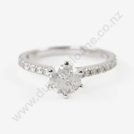 14ct White Gold 19Stone Diamond Ring