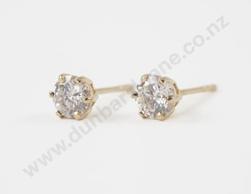 Pair 14ct Diamond Stud Earrings Image 1++
