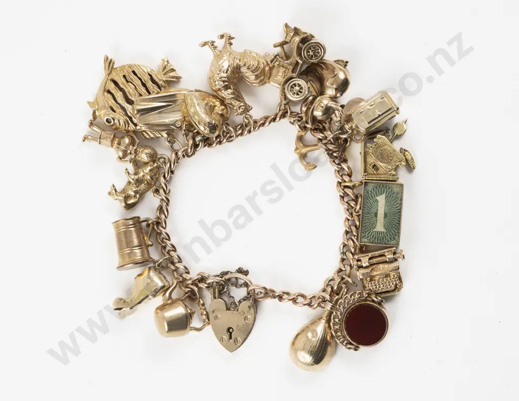 9ct Curb Link Charm Bracelet Image 1++