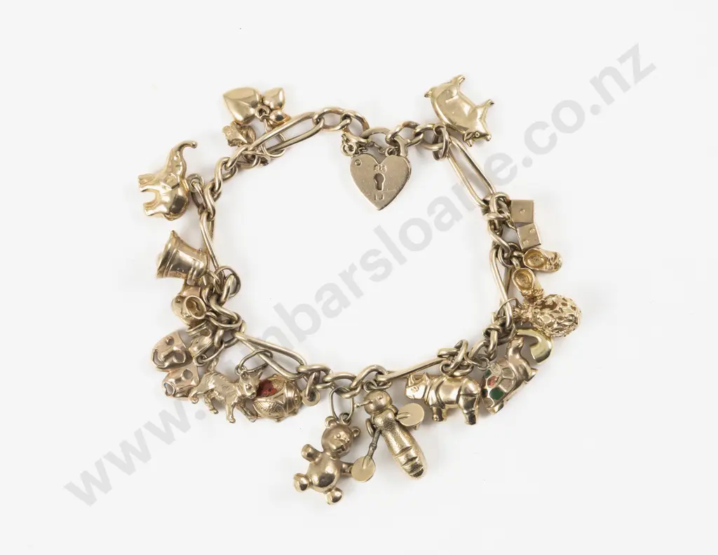 Silver Gilt Curb Link Charm Bracelet Image 1++