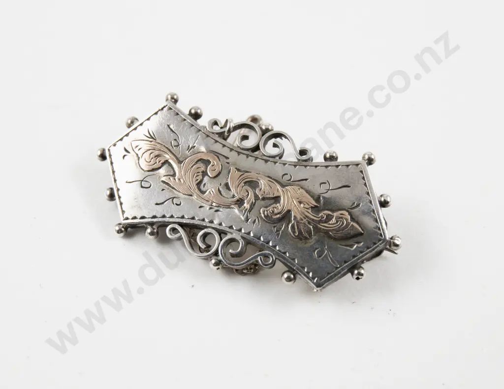 Victorian S/S Engraved Bar Brooch Image 1++