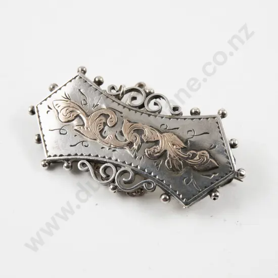 Victorian S/S Engraved Bar Brooch