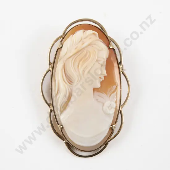 9ct Framed Classical Portrait Cameo Brooch