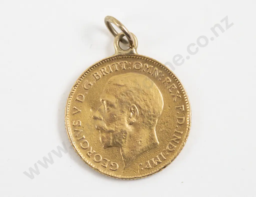 Geo V 1911 Half Gold Sovereign Pendant no mint mark Image 1++
