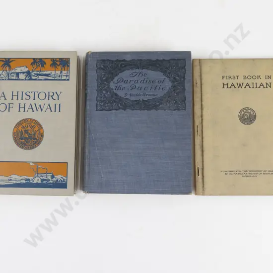 3 Hawaiian Volumes