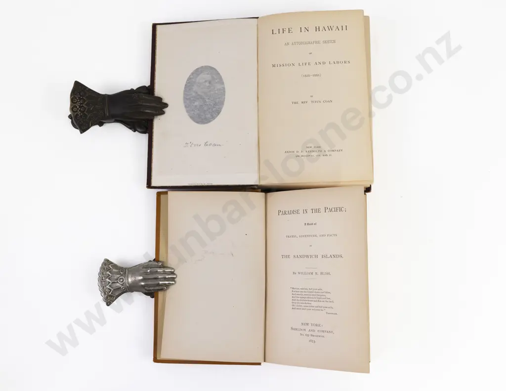 2 Hawaiian Volumes Image 1++