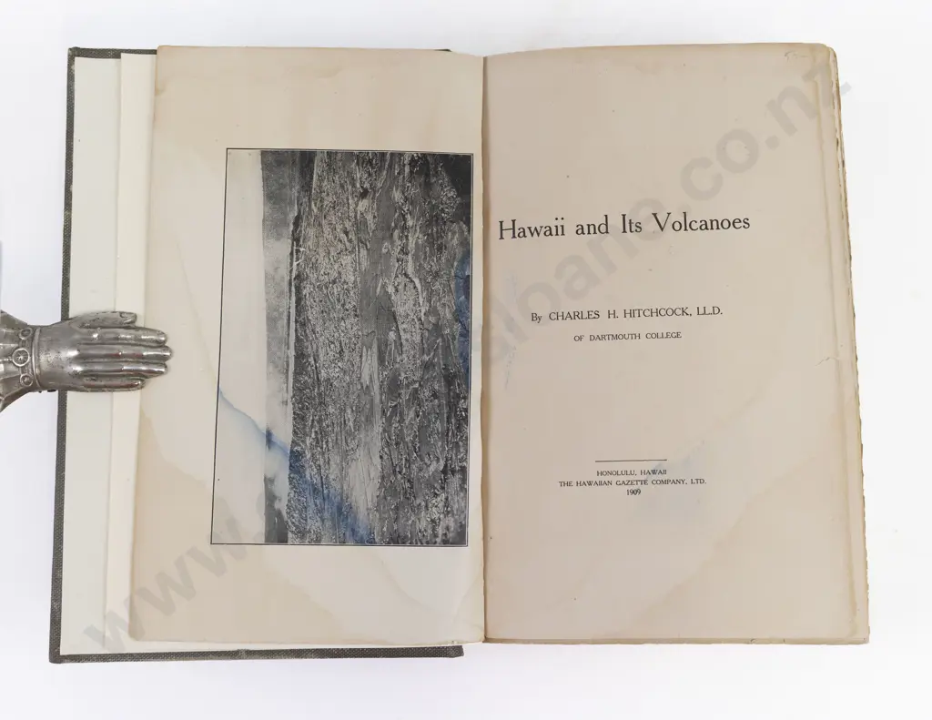 Hitchcock, Charles, H., Hawaii and Its Volcanoes, 1909 Image 1++