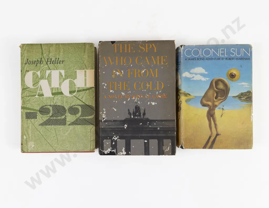 3 Iconic Novels Image 1++